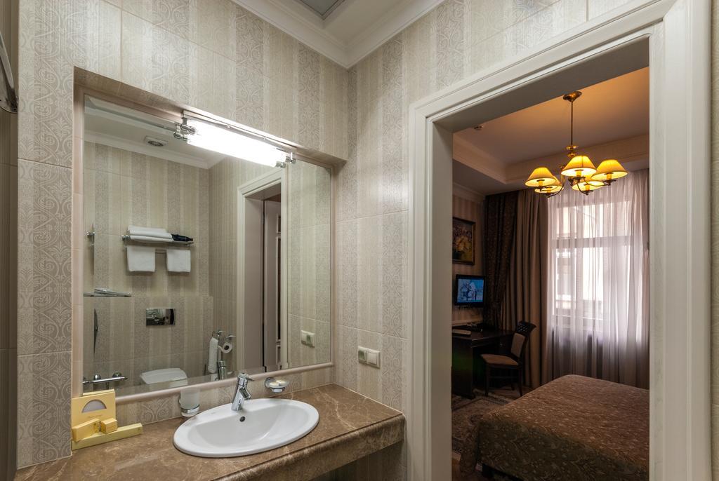 Villa Stanislavskyi Hotel Lviv Kültér fotó